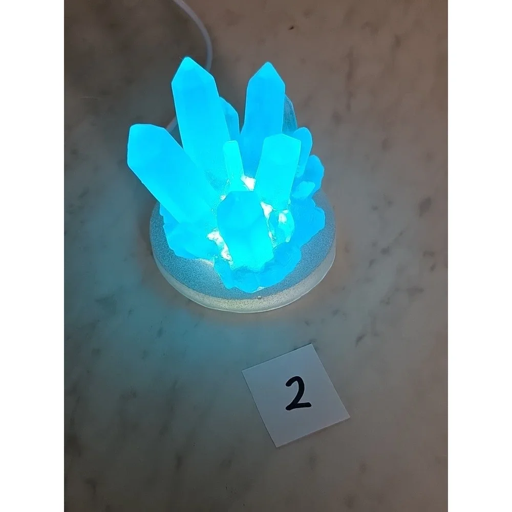 Handmade Resin Crystal LED Night Light – Glowing Crystal Cluster Lamp Home Decor